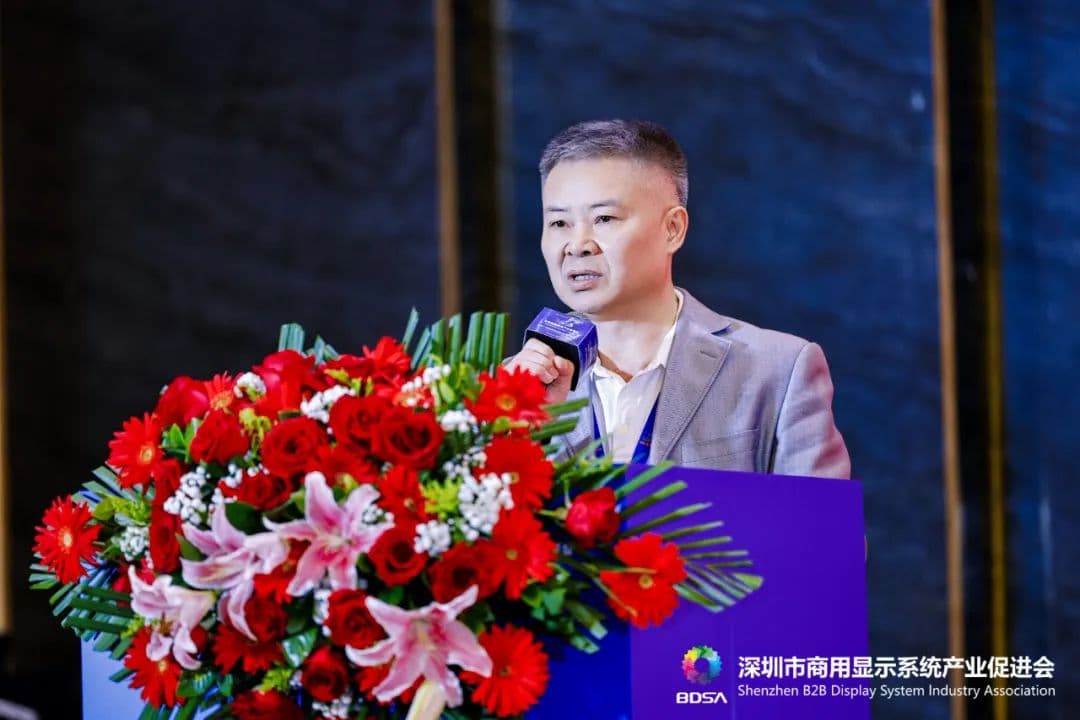 Xunbao glänzt bei der Verleihung des „Huaxian Award“, kehrt mit einem guten Ruf zurück und beginnt eine neue Reise im Jahr 2025